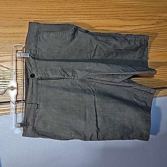 O'Neill Other - O'neill mens shorts size 36